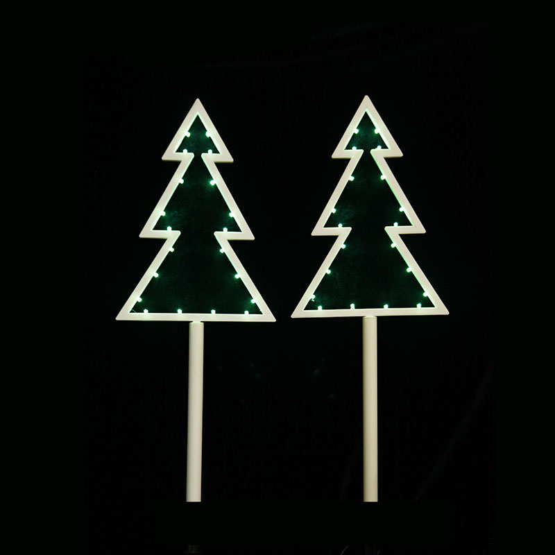 Christmas tree modeling lamp with ground plug